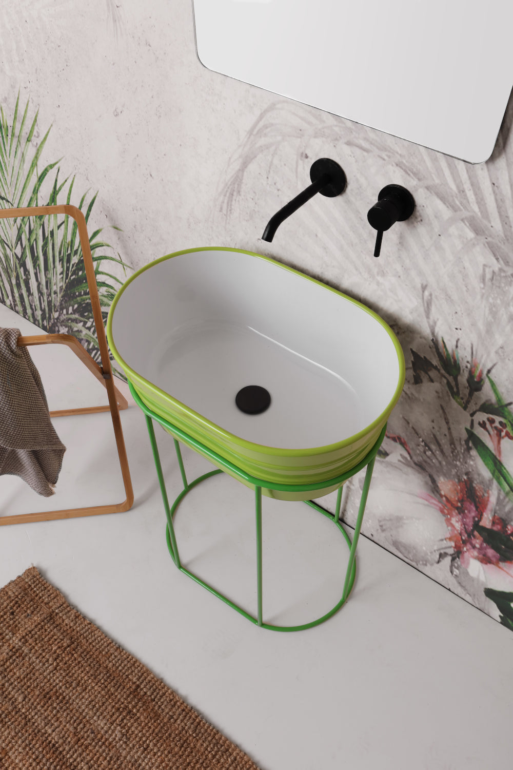 ZUSAMMENSETZUNG VON WANNE UND STRUKTUR GREEN IMPULSE