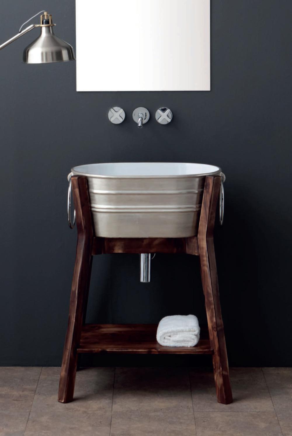 HIGH FLOOR WOODEN TUB FRAME