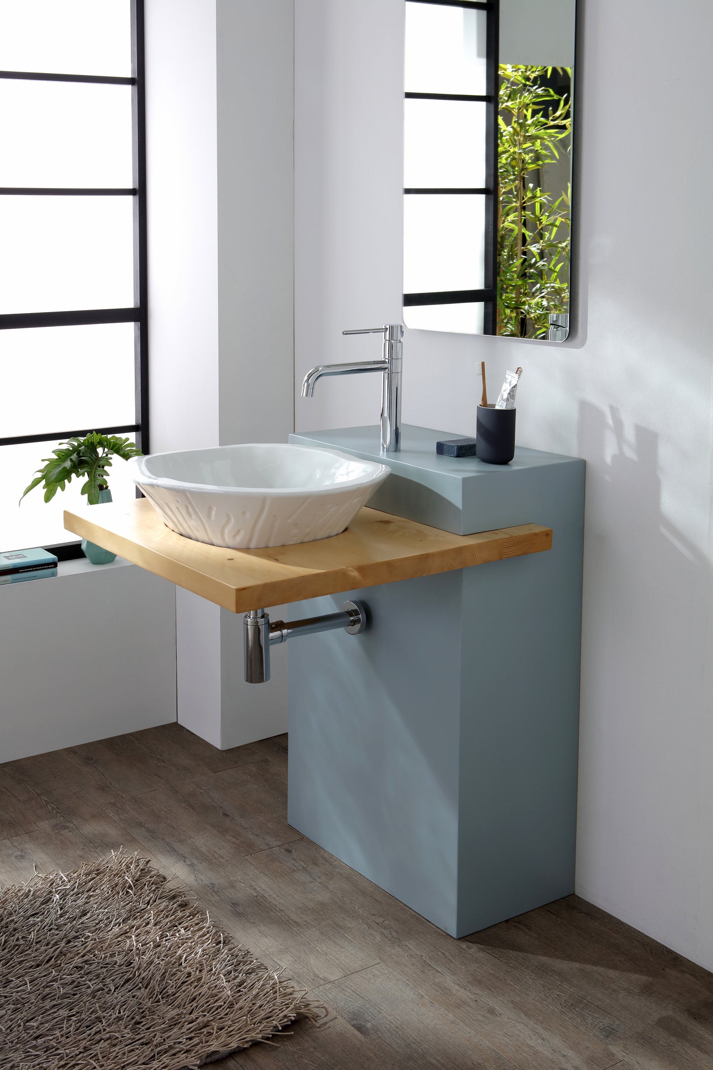 WOODEN CABINET WITH DRIPPER SHELF