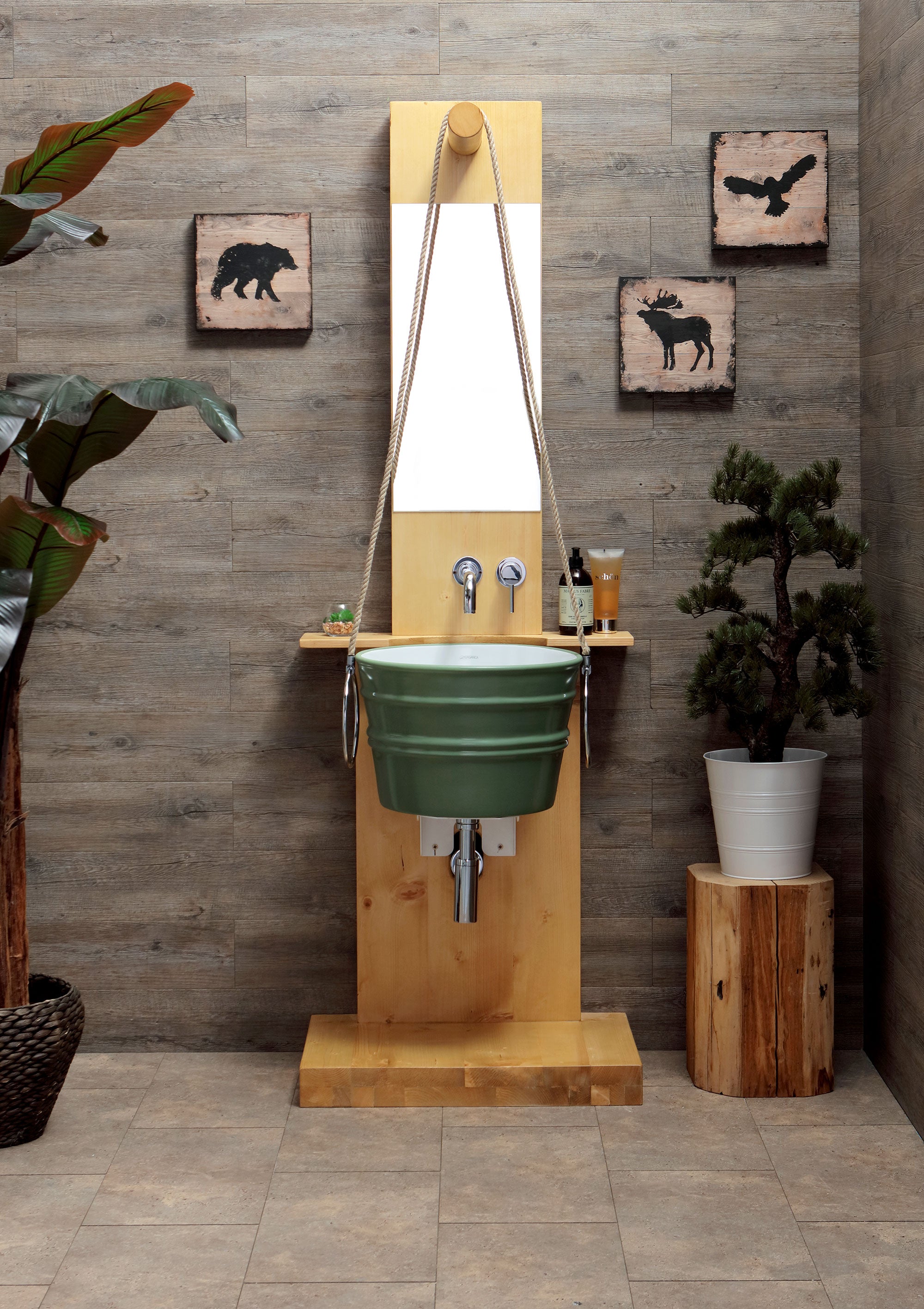 Struttura da terra in  legno con specchio Pozzo Bacile